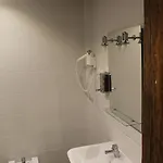 马诺利高级旅馆