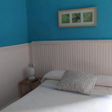 Manoli Guest house *